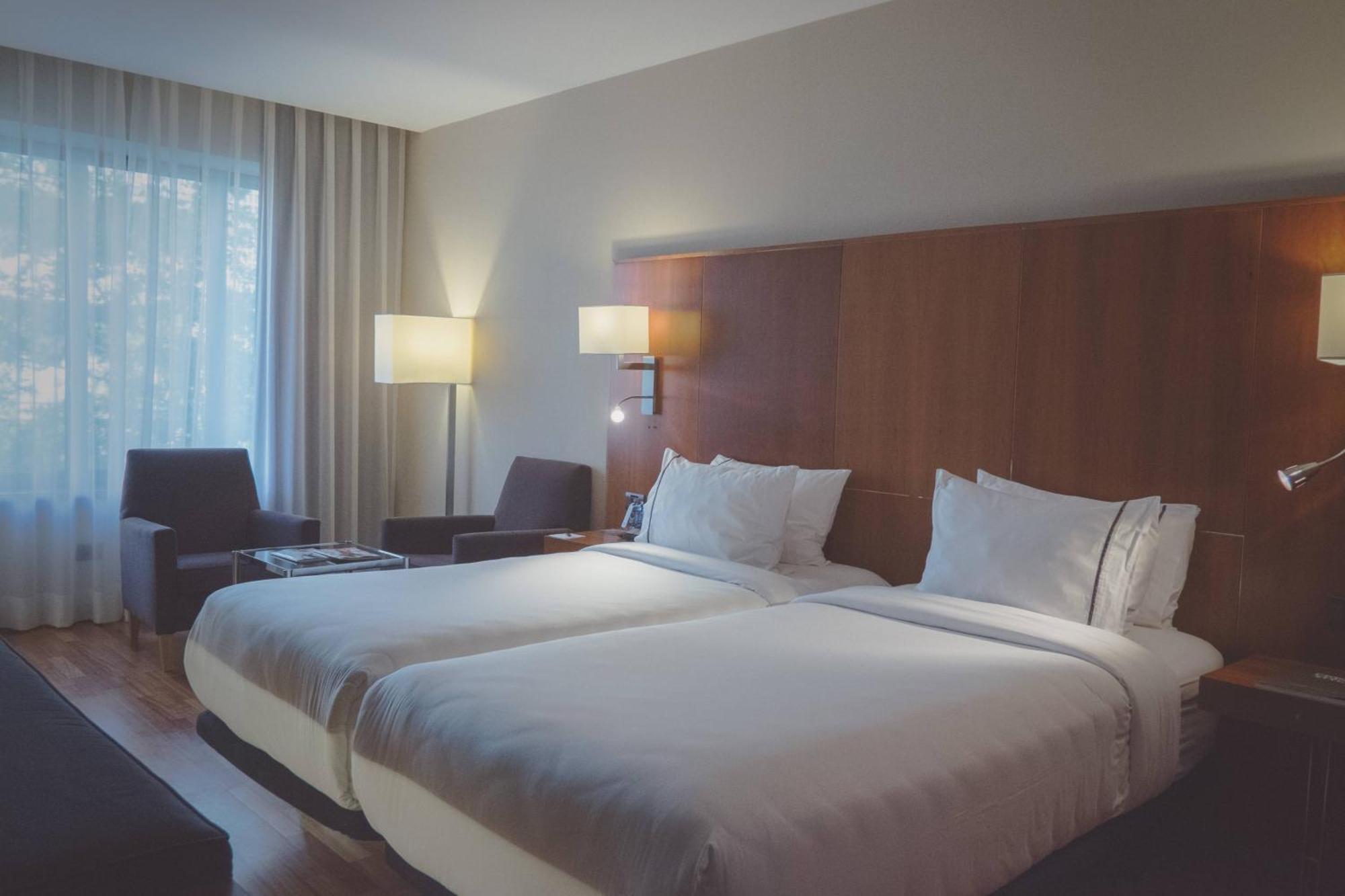 Ac Hotel Aitana By Marriott Мадрид Екстериор снимка