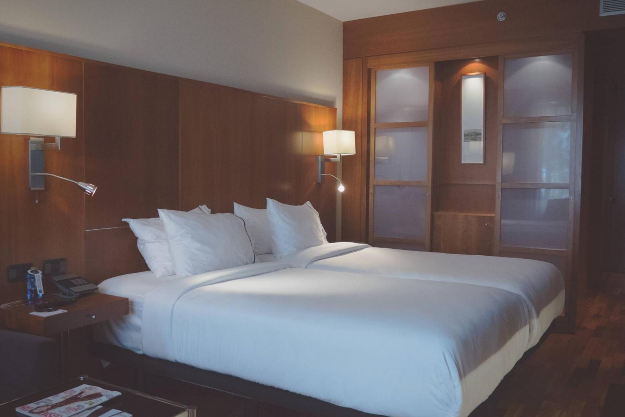 Ac Hotel Aitana By Marriott Мадрид Екстериор снимка