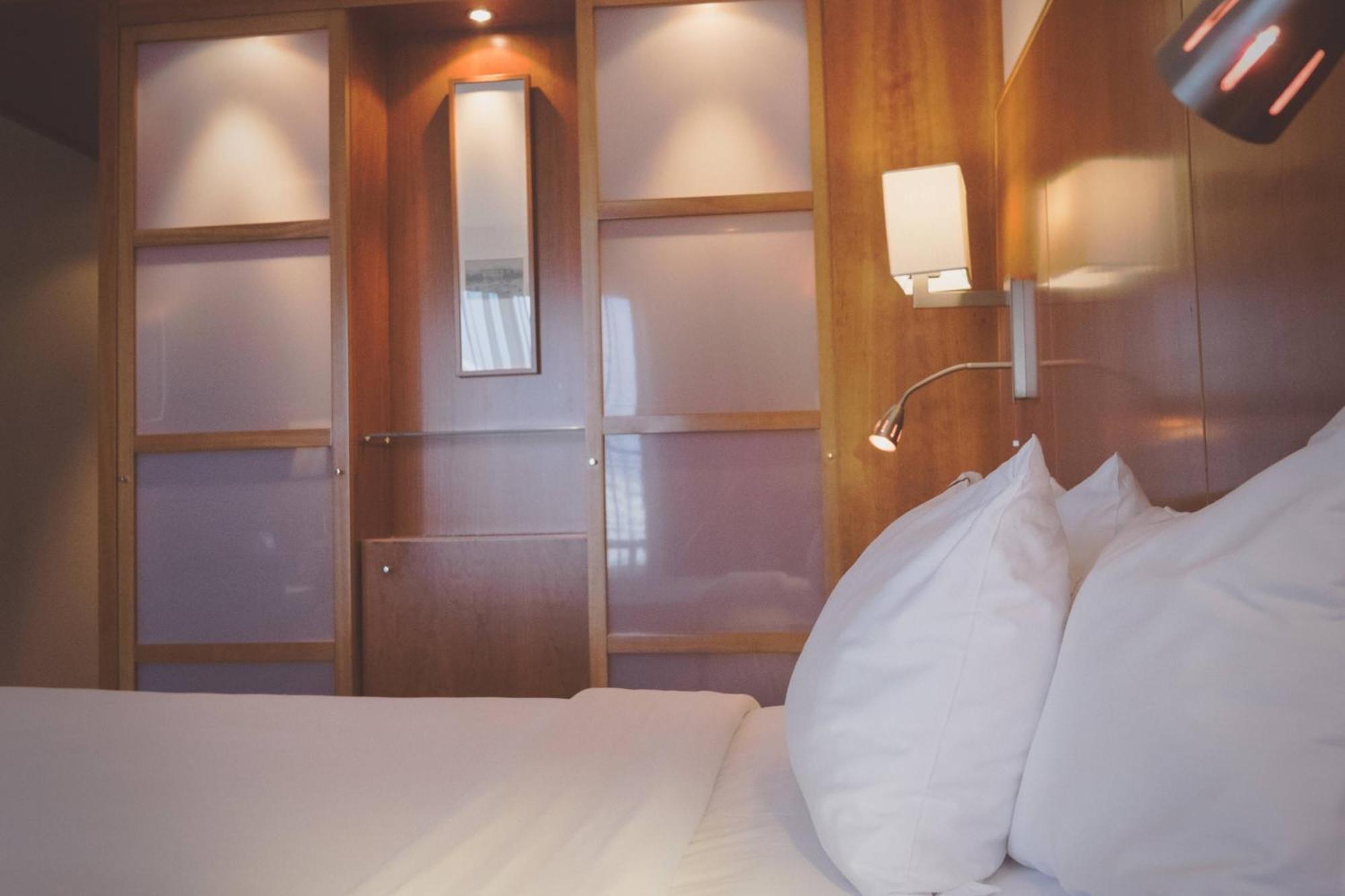 Ac Hotel Aitana By Marriott Мадрид Екстериор снимка