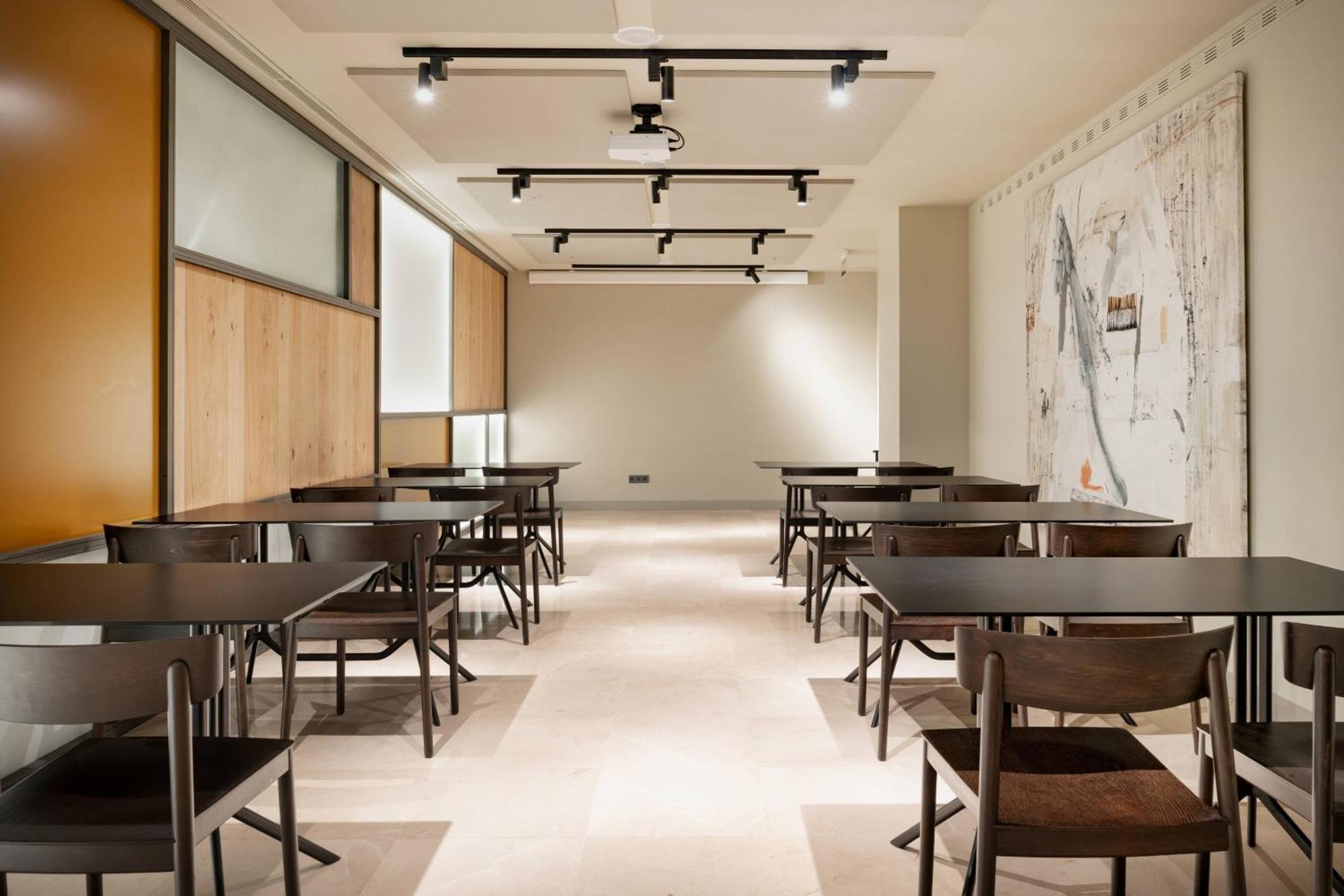 Ac Hotel Aitana By Marriott Мадрид Екстериор снимка