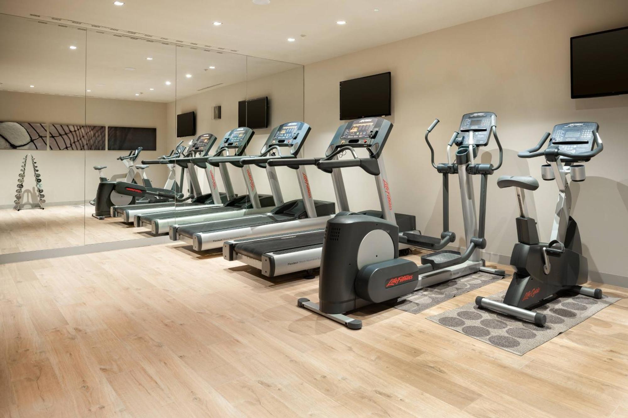 Ac Hotel Aitana By Marriott Мадрид Екстериор снимка